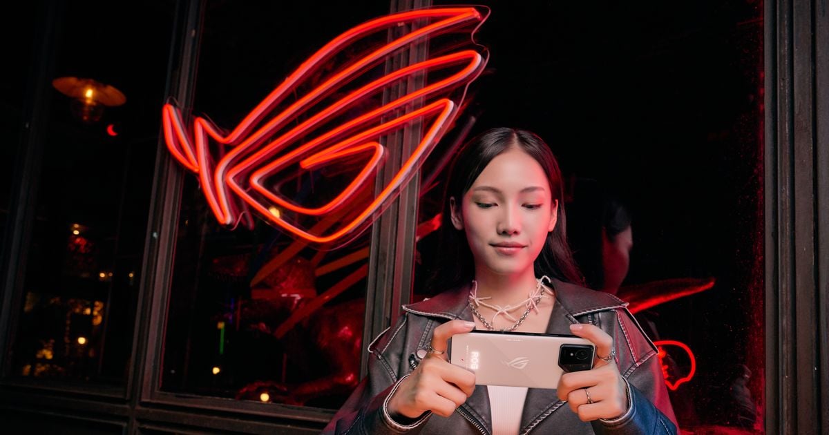 Asus ROG Phone 9 Pro launches as first phone available in EU with powerful new Snapdragon Elite chip