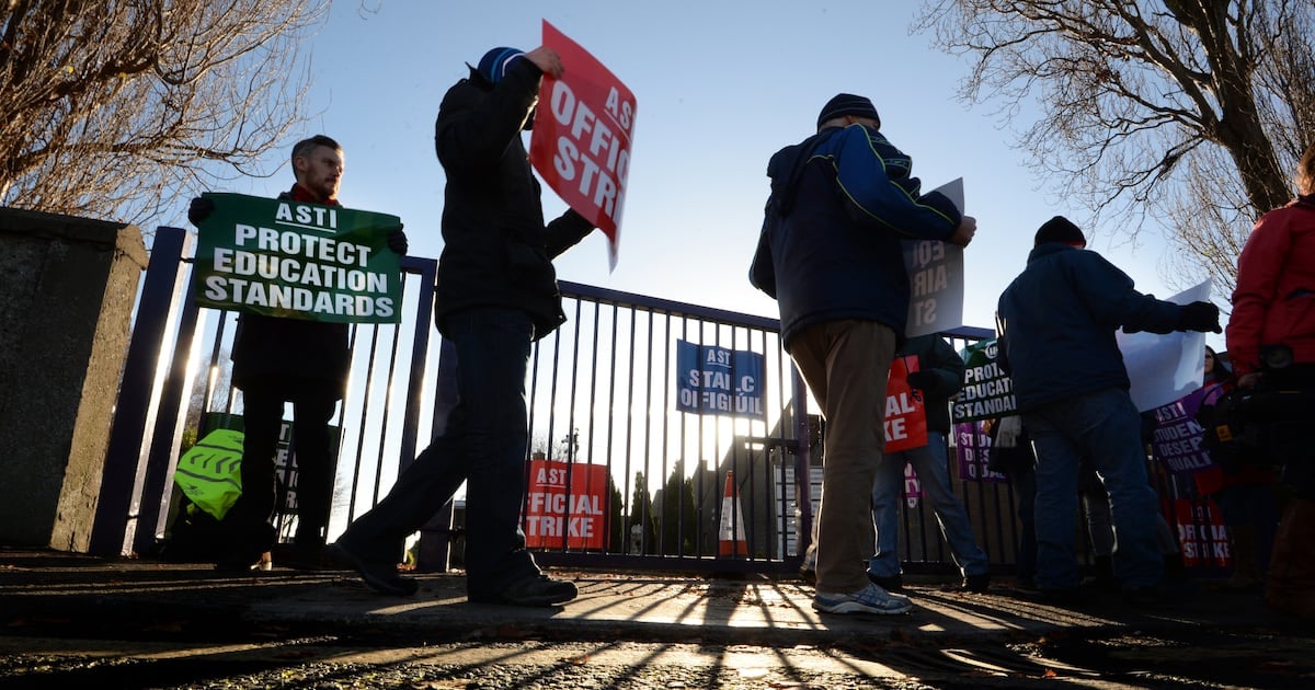 Explainer: why are second level teachers protesting outside schools today?