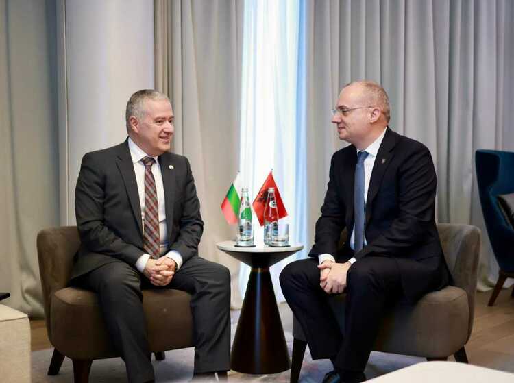 Bulgaria's Foreign Minister Confers with Albanian Counterpart