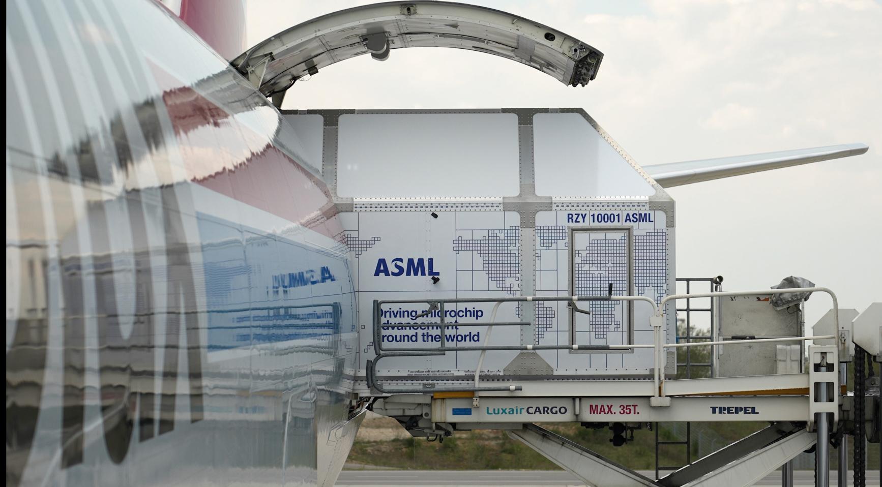 American investors preparing mass claim against ASML over share price drop