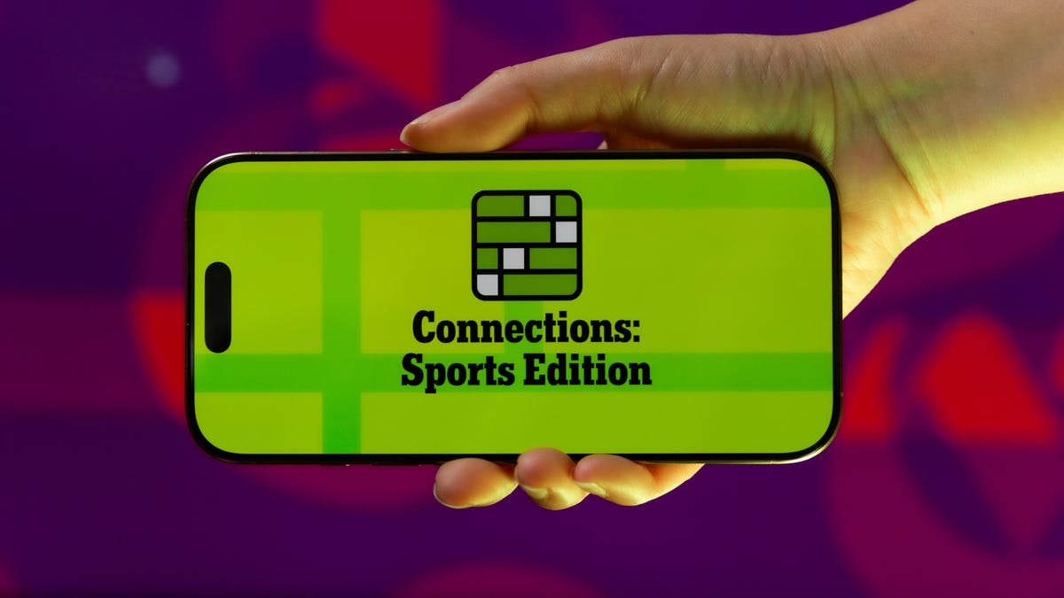 Today's NYT Connections: Sports Edition Hints and Answers for Oct. 31, #38