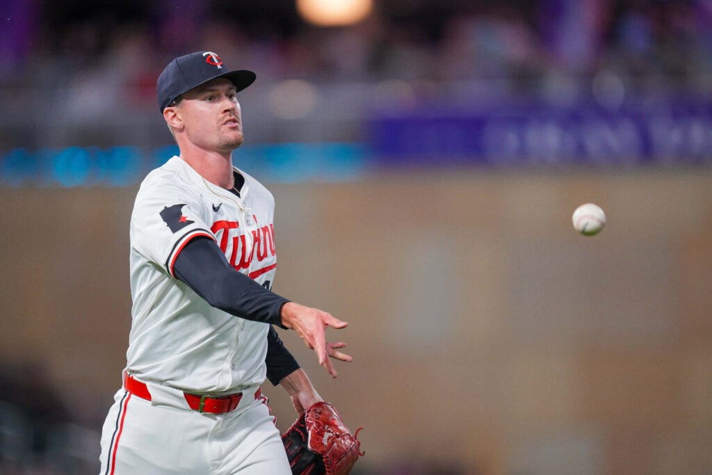 Twins Re-Sign Scott Blewett, Yunior Severino To Minor League Deals