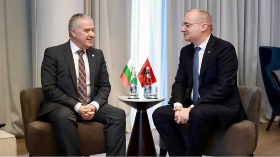 Foreign ministers of Bulgaria and Albania reaffirm support for accelerated construction of Corridor 8