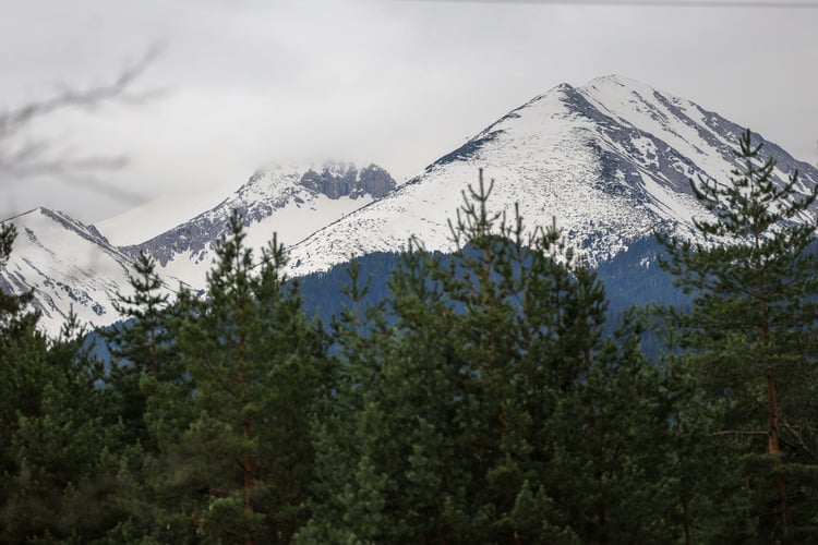 Poor Mountain Hiking Conditions on Thursday