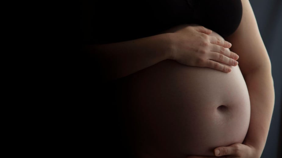 Only 10% of pregnant underage girls in Bulgaria have an abortion