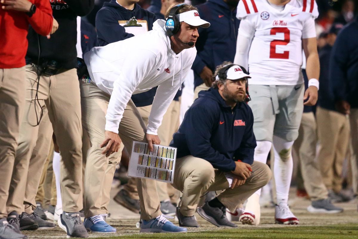 Quarterback Who Played Under 13 Different Coaches, Crowns Lane Kiffin as the best Play Caller in Football