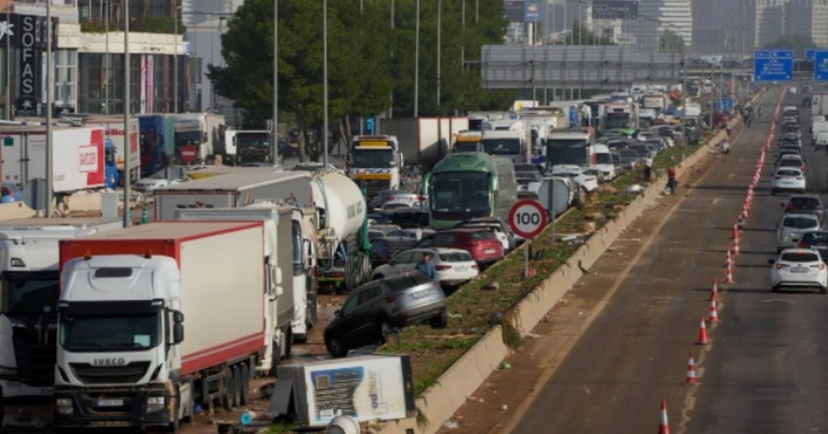 UK tourists warned over four new motorway laws for drivers in Spain