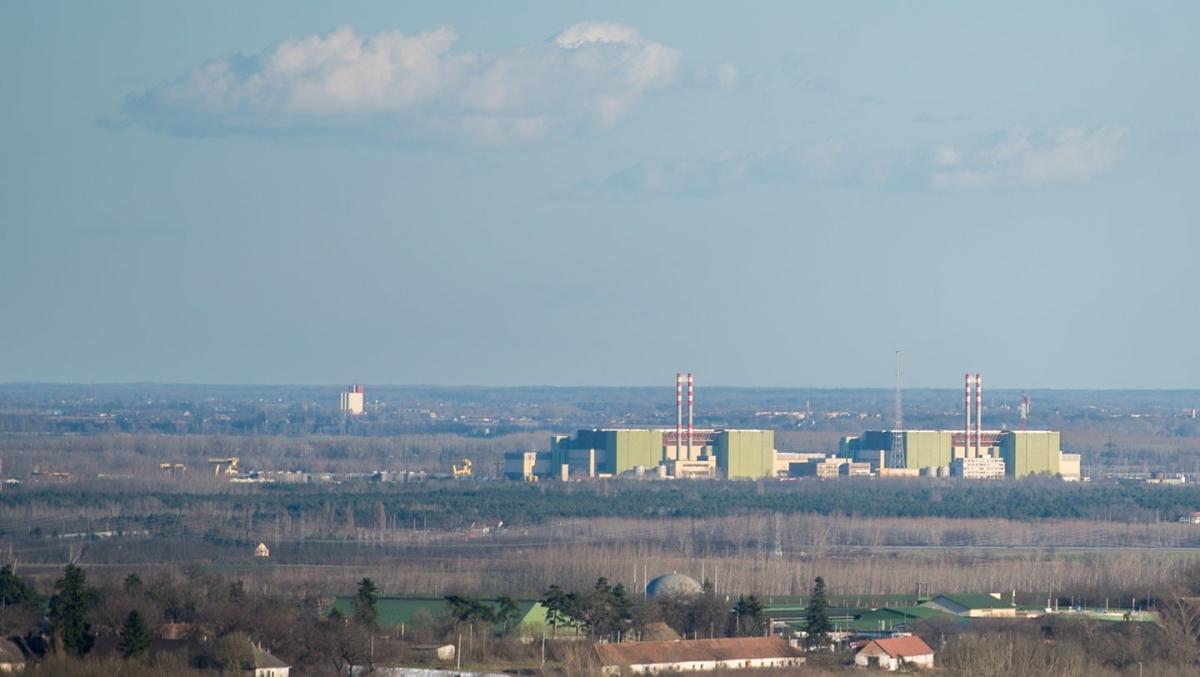 Hungary seeks to amend Paks nuclear plant contract with Russia