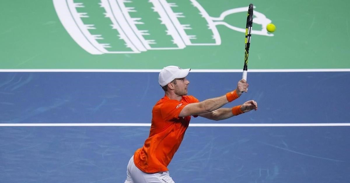 The man who ended Nadal's career helps the Netherlands take a Davis Cup lead against Germany