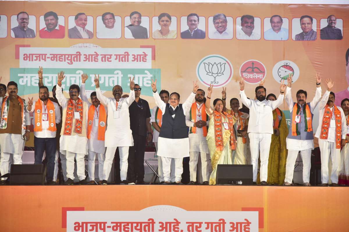 Maharashtra Assembly Election Results: BJP led-Mahayuti crosses majority mark in early trends