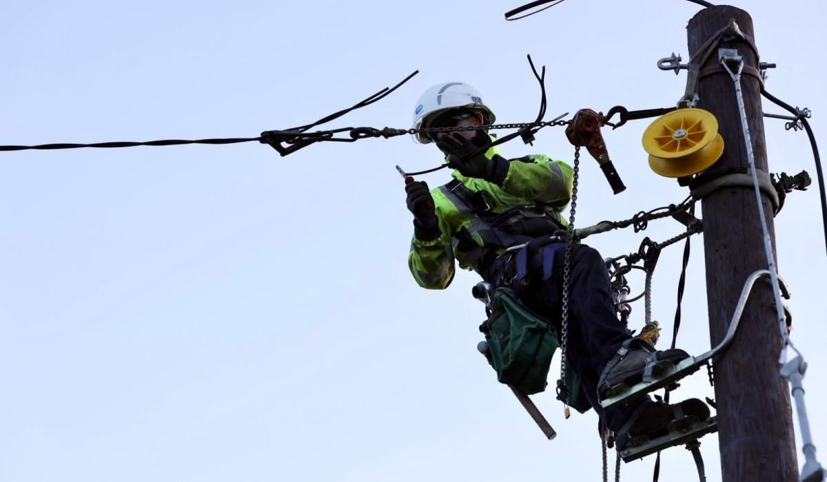 Over 25,000 Donegal homes experience overnight power outages because of Storm Bert