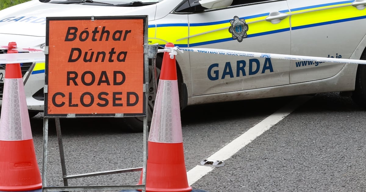 Two men (30s) killed and three others injured in Co Donegal road crash