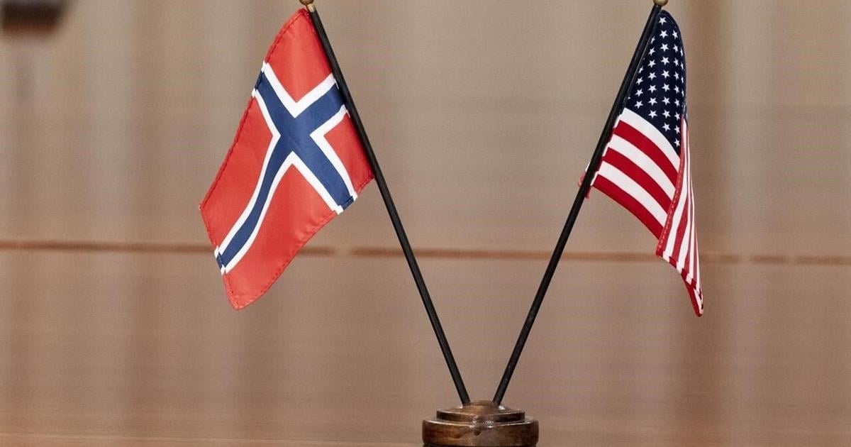 A Norwegian student has been arrested on charges of spying on the US for Russia