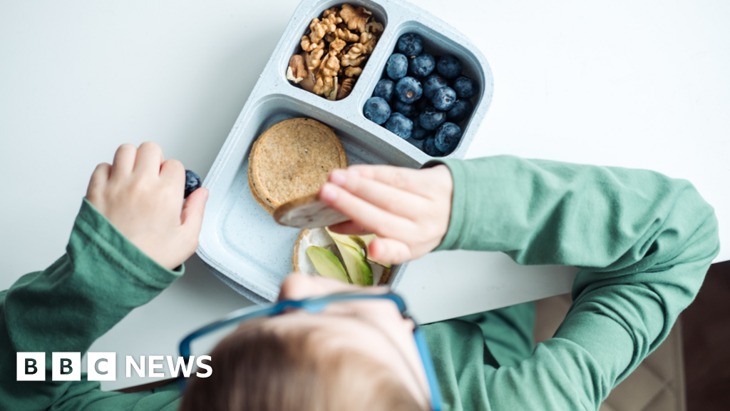 All NI children could get free school meals