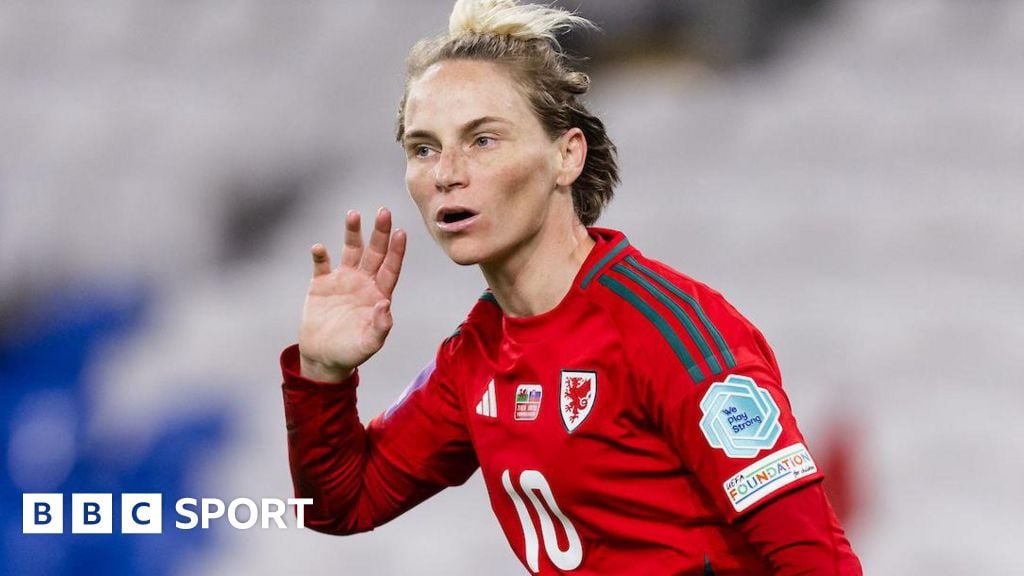 Inspiration Fishlock fit for Euro play-off final