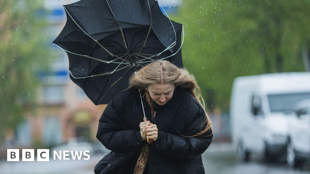 Fresh Storm Bert wind warning comes into force