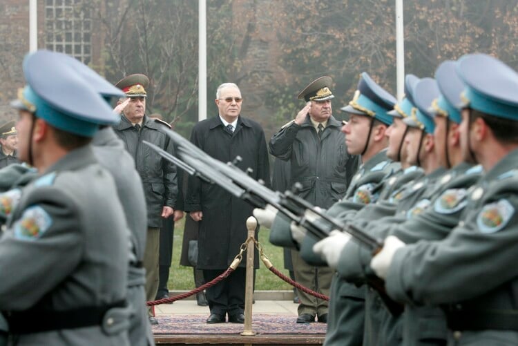 November 25, 2007: Last Conscripts Sent Off in Solemn Ritual