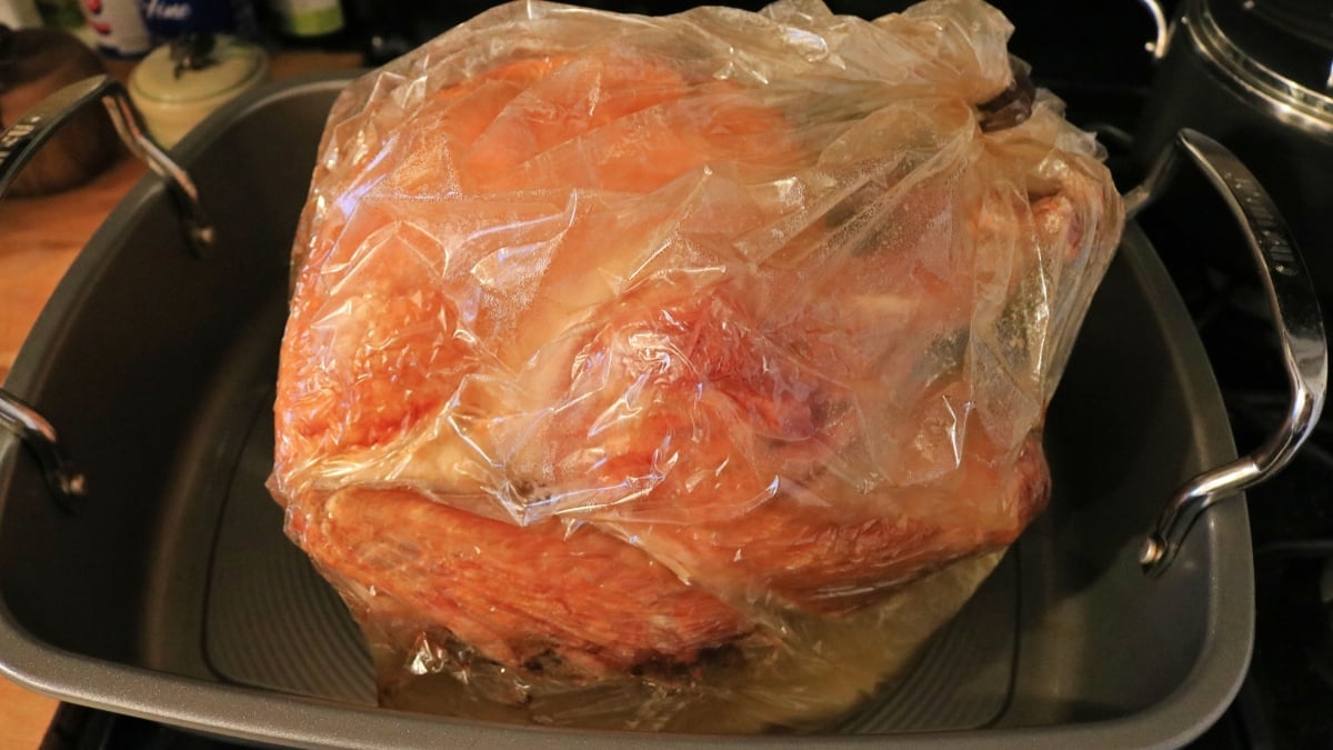 How to Roast a Thanksgiving Turkey in an Oven Bag