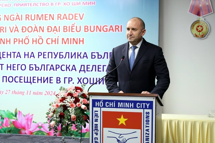 President Radev Expects More Work from Bulgarian Embassy in Vietnam to Reduce Time for Issuing Visas