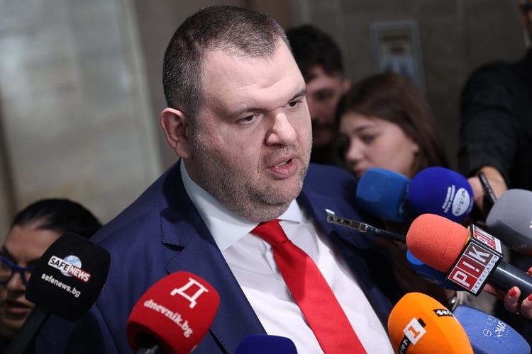 MRF-New Beginning Leader Peevski Urges Parliament Speaker to Announce Parliamentary Groups, President to Begin Consultations