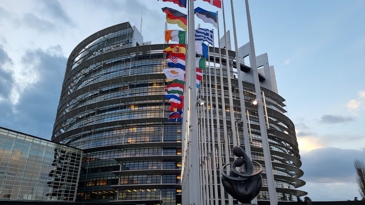 2025 EU Budget of Nearly EUR 200 Bln Approved by European Parliament