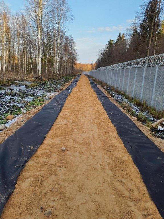 Photos: towers and bridges built on Latvian-Belarusian border