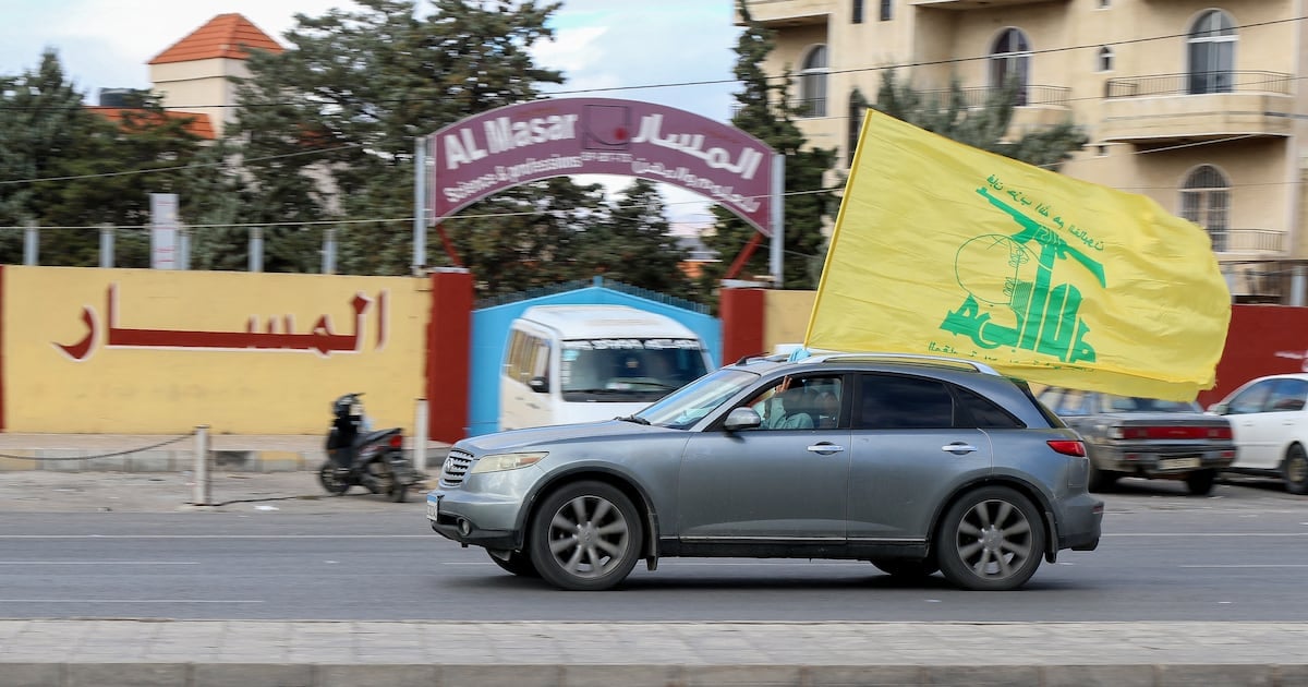 Hizbullah withdrawal will not erase its presence in south Lebanon