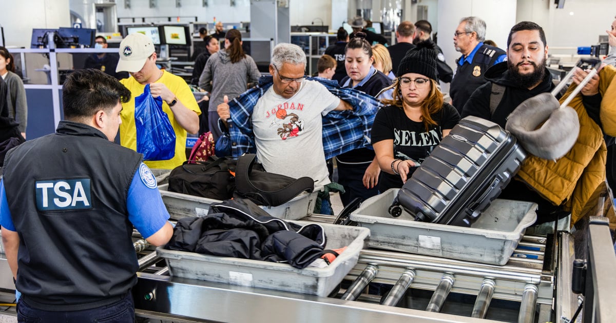 What Thanksgiving food dishes will TSA allow on flights?