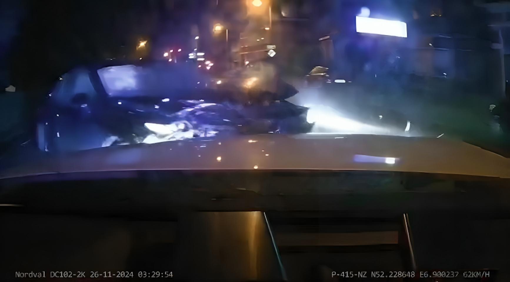 Police video shows crash that ended 75 km chase in Enschede; Car stolen in Utrecht