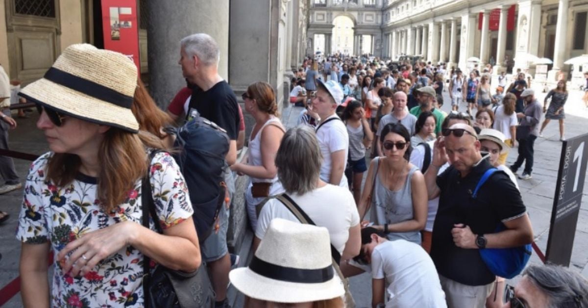 Italy warns UK tourists there are 'too many Brits' with crackdown planned