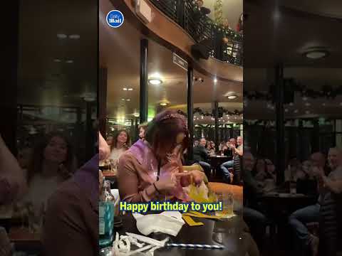 Boyfriend ropes entire restaurant into wishing his girlfriend &#39;happy birthday&#39;