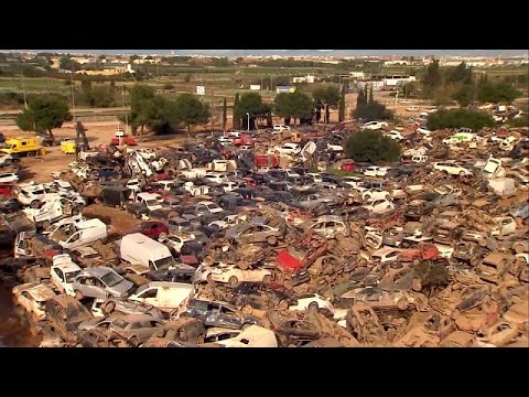 Massive car graveyard in Catarroja shows scale of Spain&#39;s devastating flooding