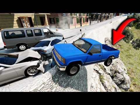 BeamNG.drive: Chaos and Crashes in Tight Italian Streets!