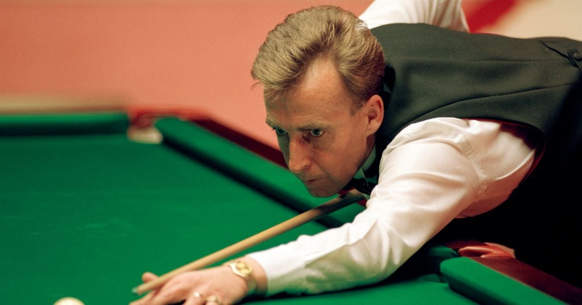 Terry Griffiths dies aged 77 as tributes pour in for former world snooker champion