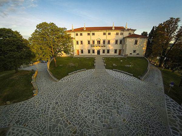 A Villa among the Vineyards