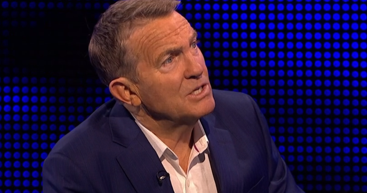 'What's happened?' Bradley Walsh halts The Chase as he airs concern for Shaun Wallace