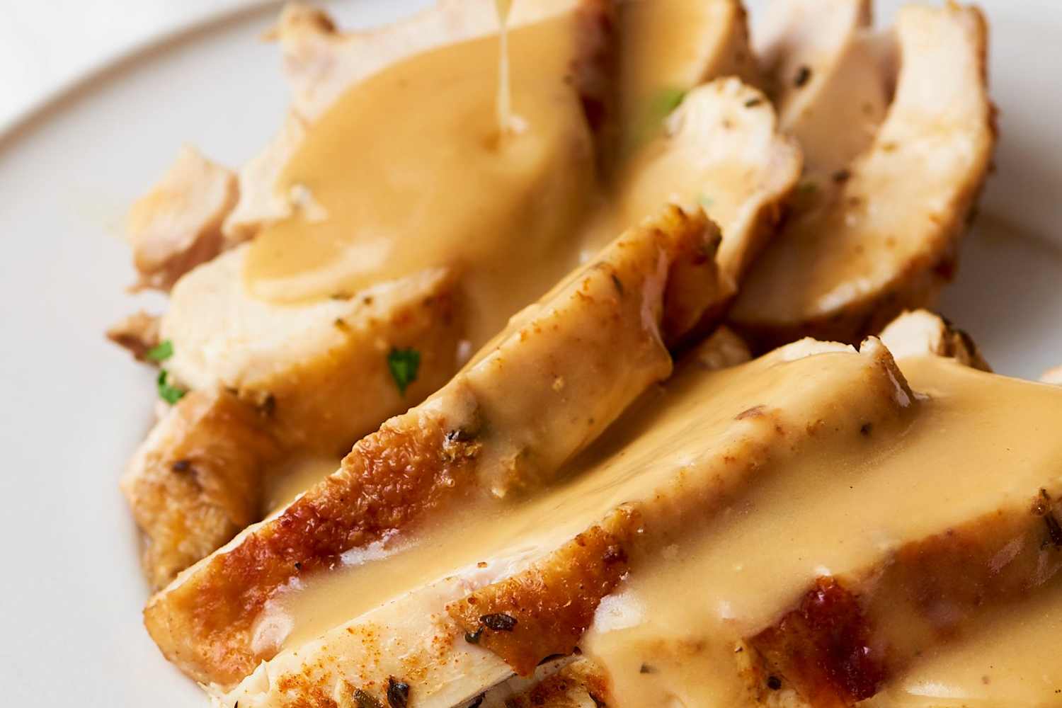 This Brilliant Trick Makes Thanksgiving Gravy So Much Easier