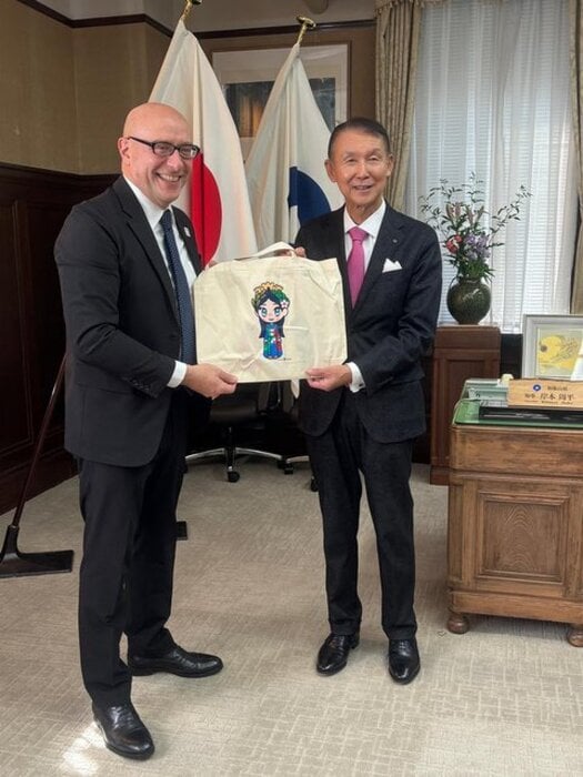 Commissioner Vattani visits Wakayama Prefecture