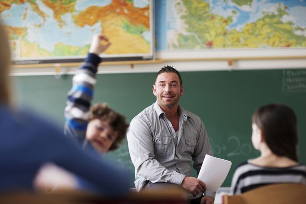 Should Irish school pupils call teachers by their first names?