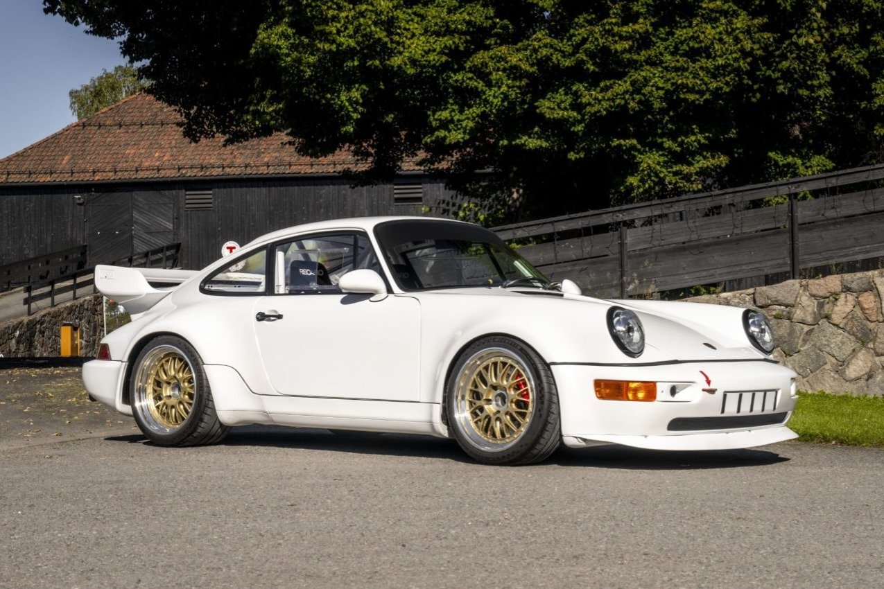 RSR-Style RoW 1991 Porsche 911 Carrera 2 Coupe 3.8L 5-Speed