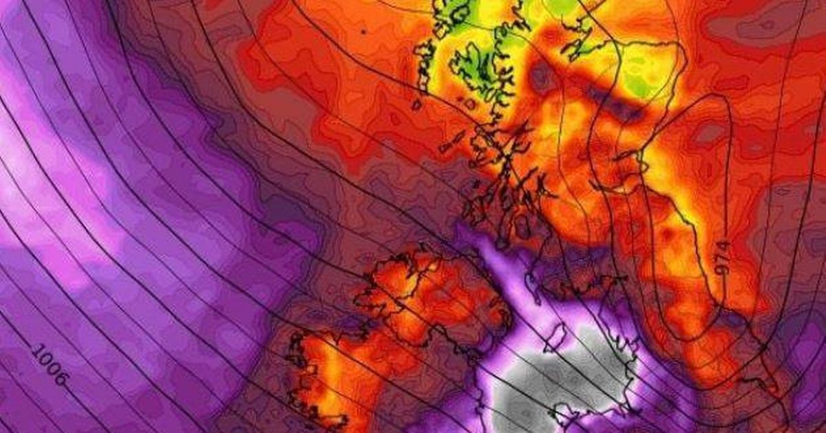 Weather maps put 100kph gusts on course with Ireland as country braces for menacing system