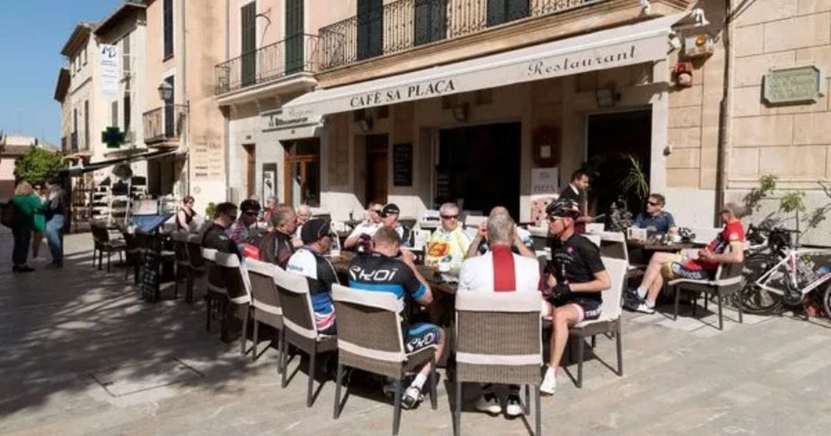 UK tourists warned over 'really strange' unwritten rule in Spain after 2.30pm