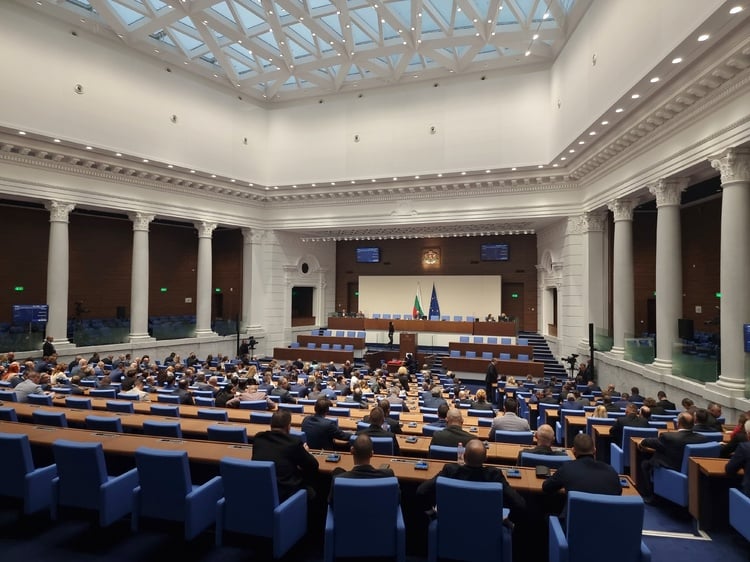 Parliament Scheduled to Hear Caretaker PM Glavchev, Three Ministers 