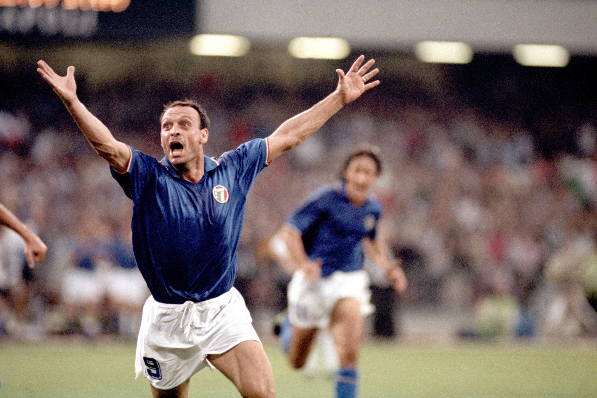 Toto Schillaci: Italia 90 hero dies aged 59