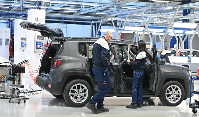 Industrial revenue up 0.5% in October - ISTAT