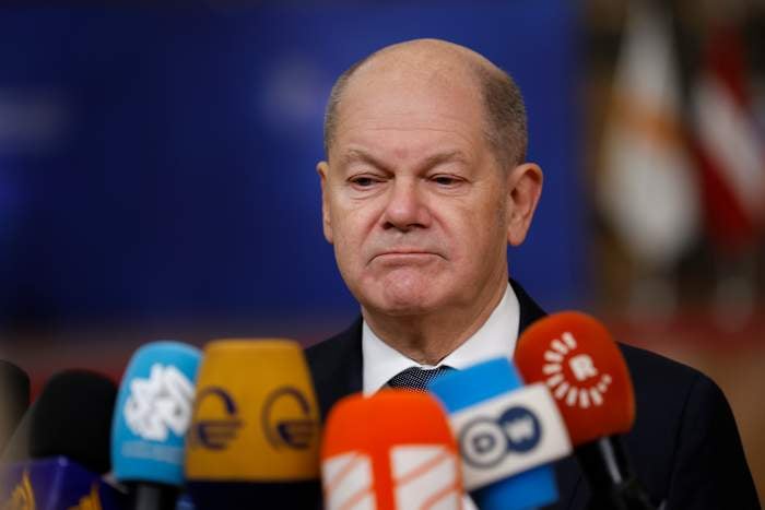 Scholz dismisses Musk's assertion that only a far-right party can 'save' Germany