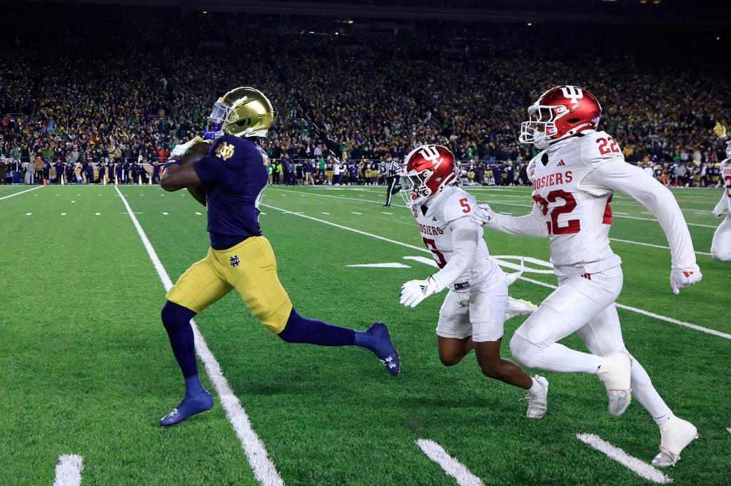 Notre Dame beats Indiana 27-17