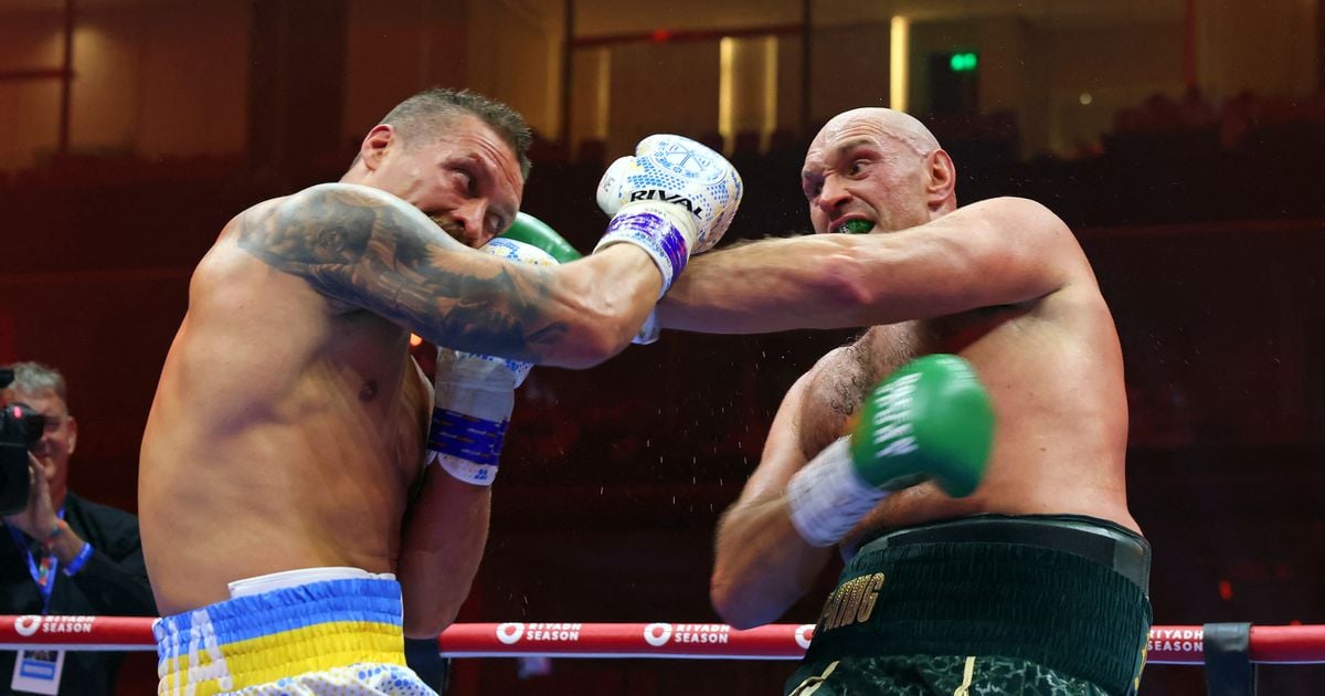 What time and TV channel is Oleksandr Usyk v Tyson Fury on tonight?