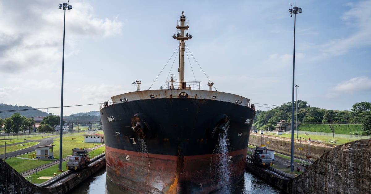 Trump threatens to retake control of Panama Canal unless deal reached