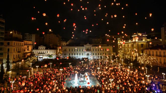 Athens prepares for Christmas and New Year's with gloriouw festivities